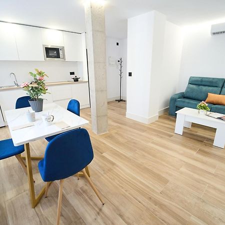 1 Planta A Apartamentos Juan Robledo Centro Ciudad Andújar Buitenkant foto